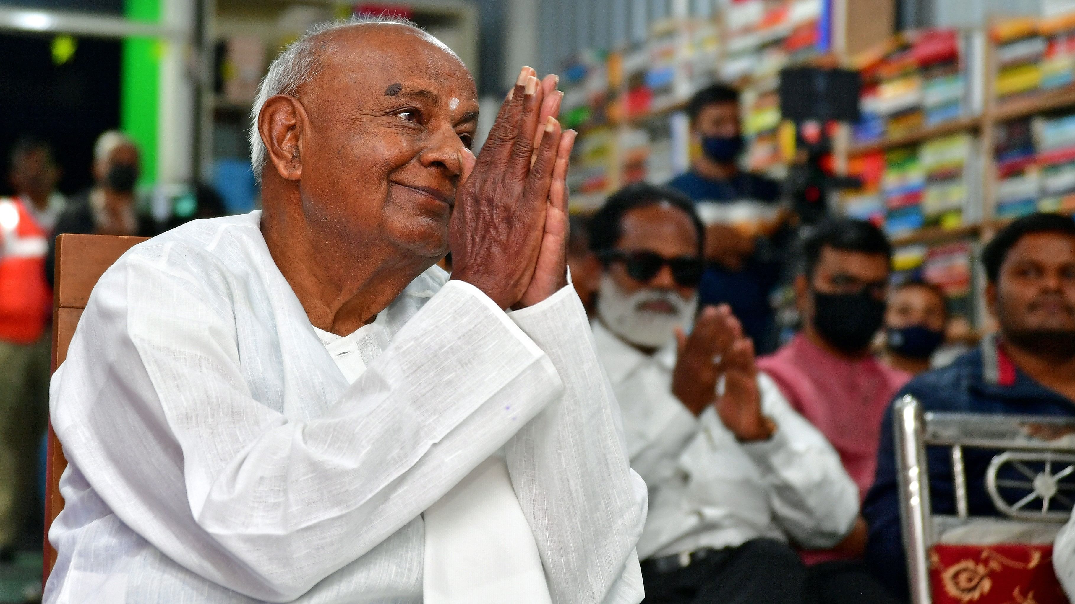 <div class="paragraphs"><p>Former Prime Minister H D Deve Gowda</p></div>